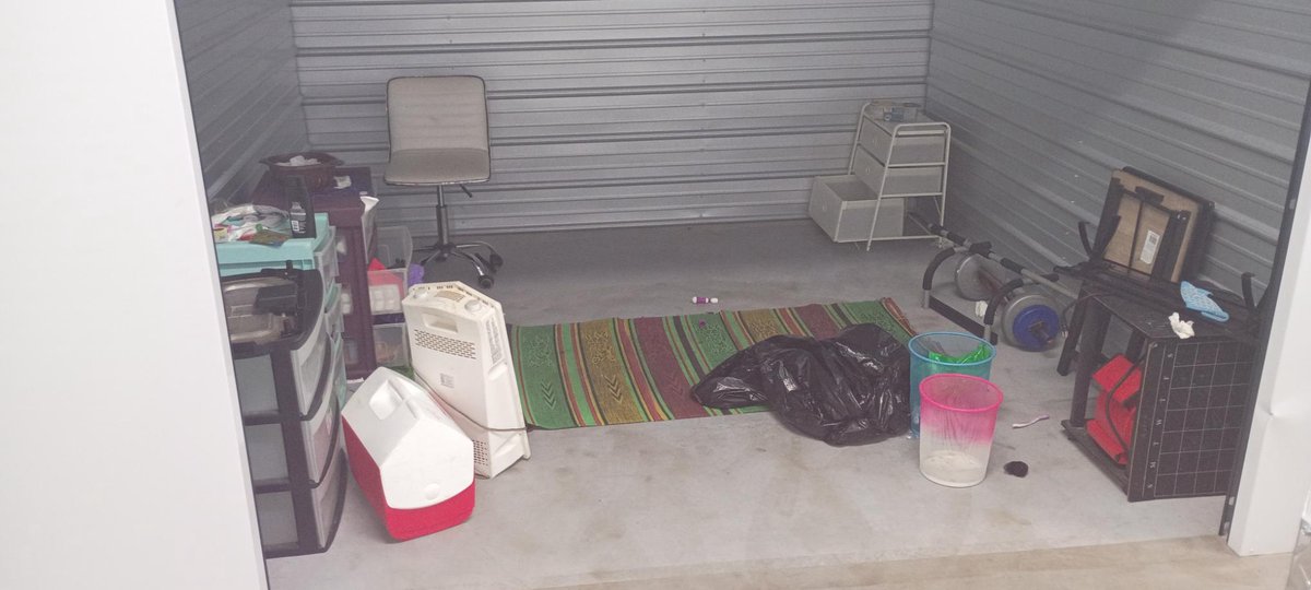 10 x 10 storage unit in Merchantville, NJ