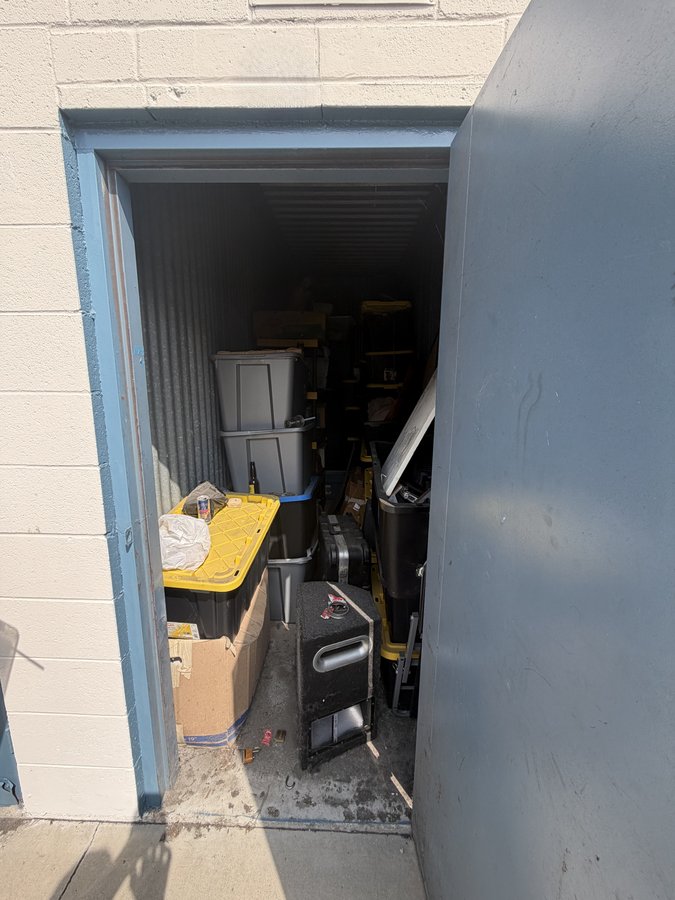 5 x 15 storage unit in Gardena, CA