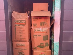 5 x 10 storage unit in Jacksonville, FL