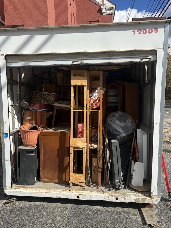 8 x 12 storage unit in Pittsfield, MA