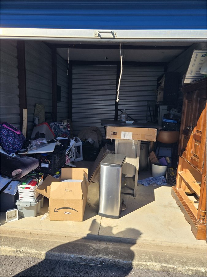 10 x 15 storage unit in Smyrna, TN