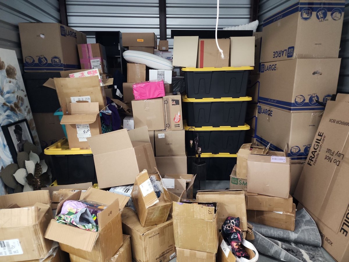 10 x 10 storage unit in Forney, TX