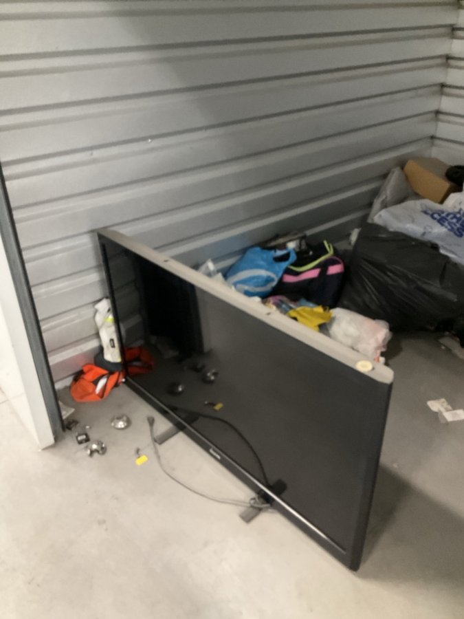 10 x 10 storage unit in North Las Vegas, NV