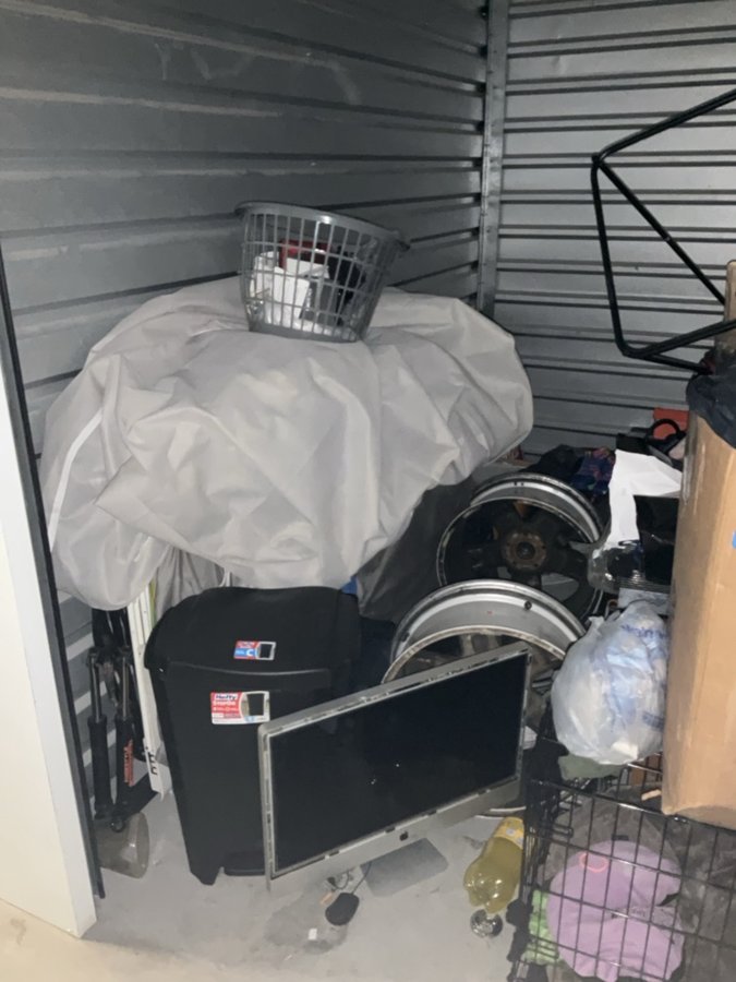 10 x 10 storage unit in North Las Vegas, NV