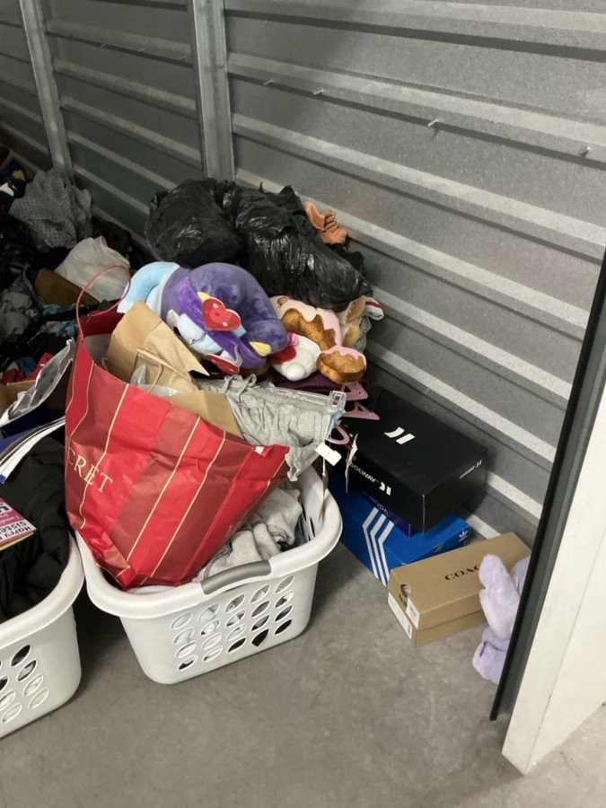 10 x 15 storage unit in North Las Vegas, NV