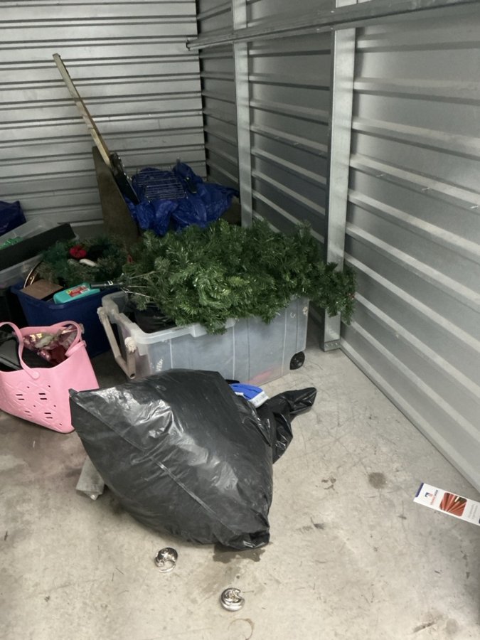 10 x 15 storage unit in North Las Vegas, NV