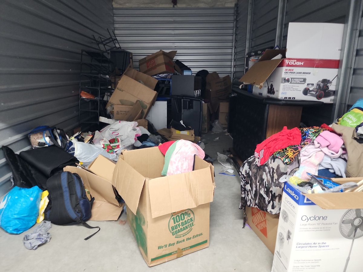 10 x 20 storage unit in Crandall, TX
