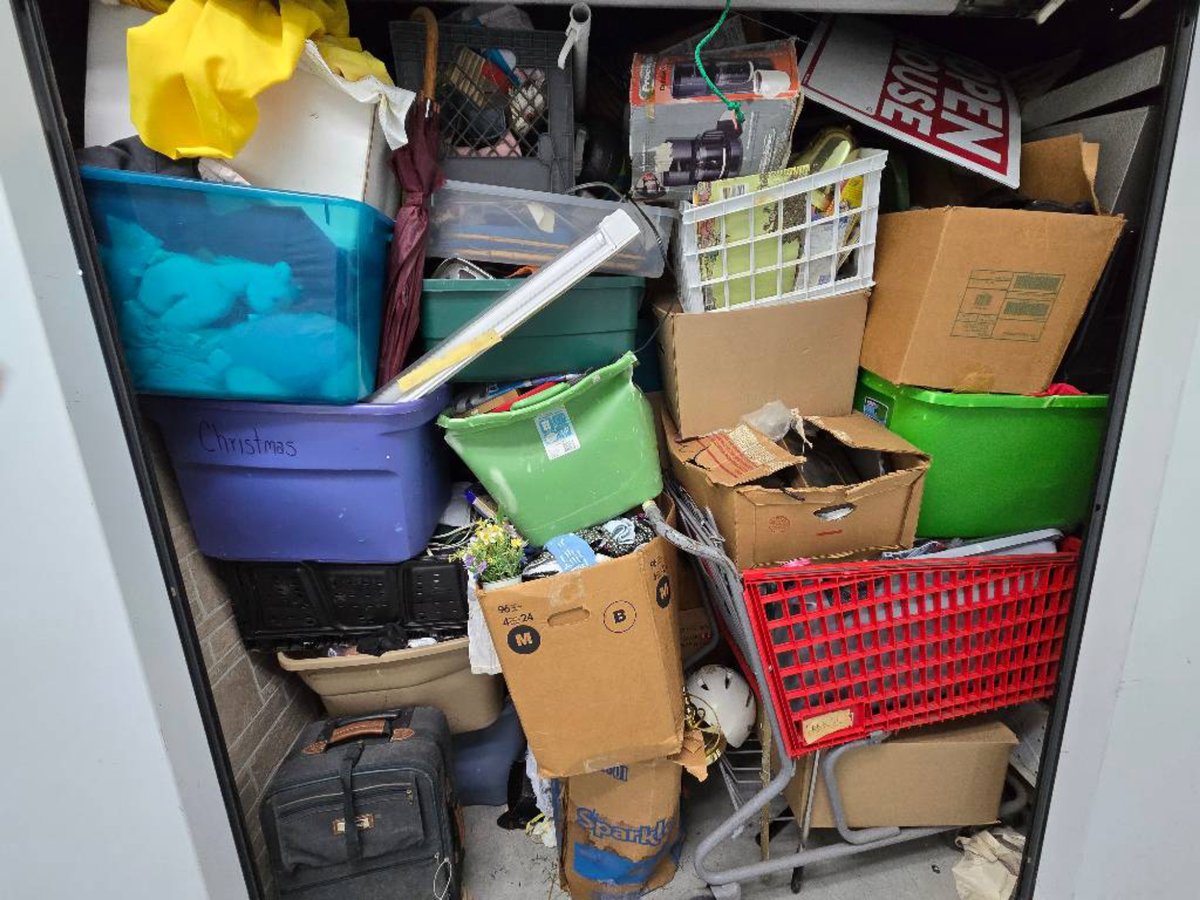 7 x 10 storage unit in Sandston, VA