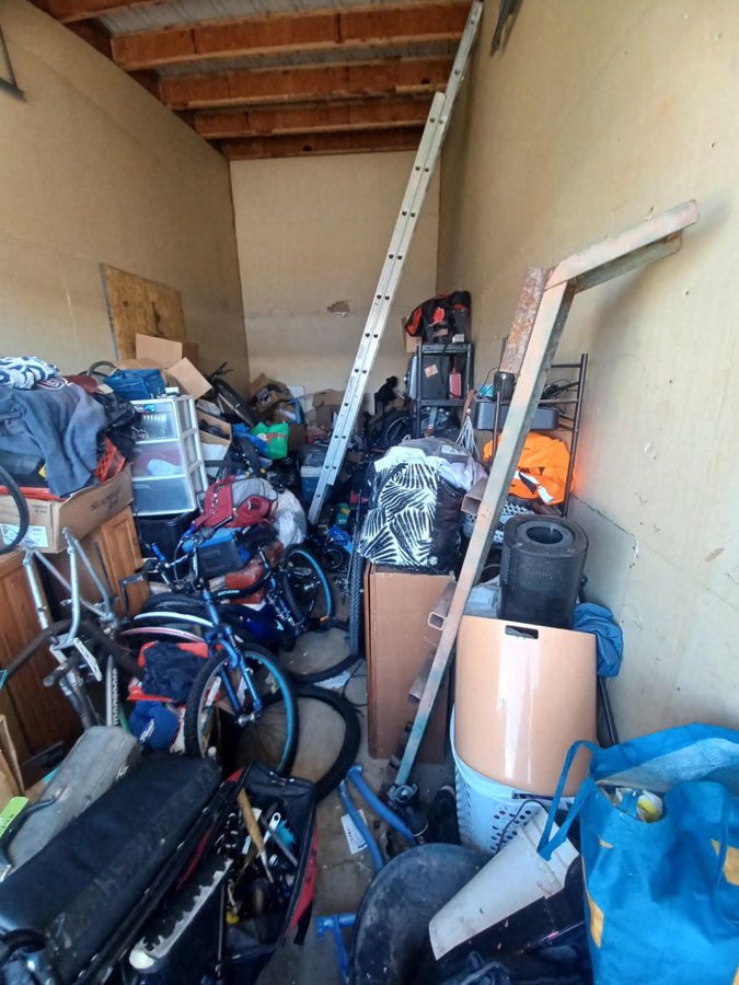 10 x 24 storage unit in Sparks, NV