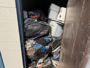 5 x 7 storage unit in Gardena, CA