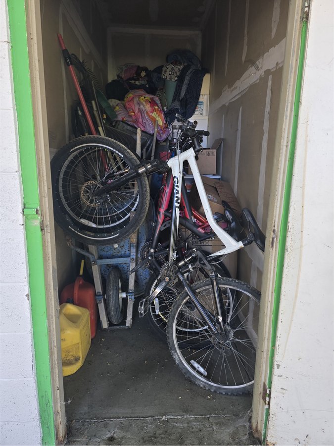 7 x 12 storage unit in Craig, CO