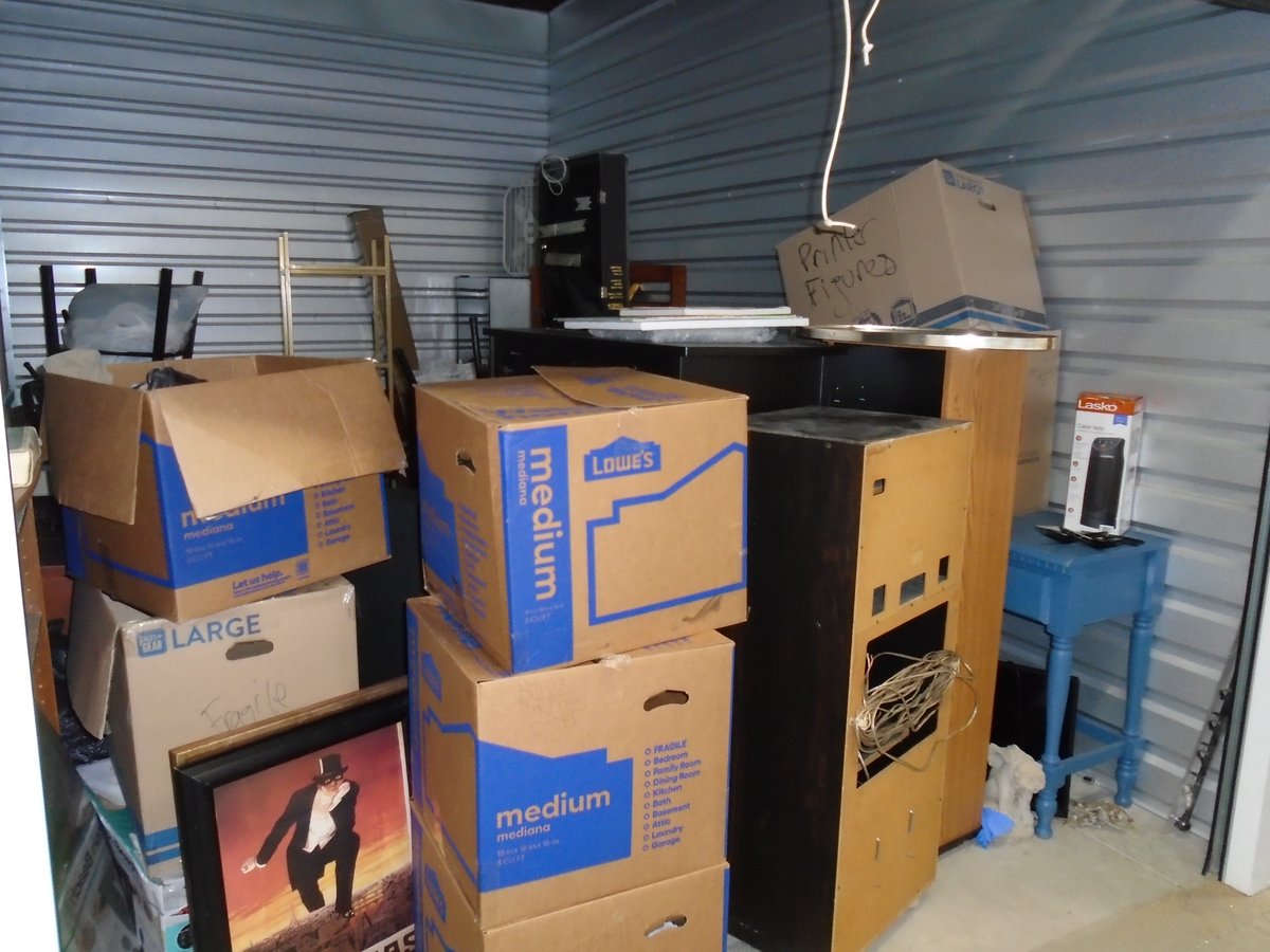 10 x 15 storage unit in San Antonio, TX