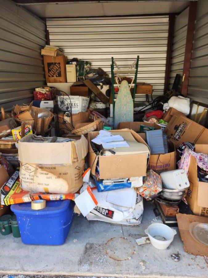 10 x 15 storage unit in Gulfport, MS