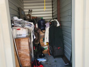 5 x 10 storage unit in Gulfport, MS