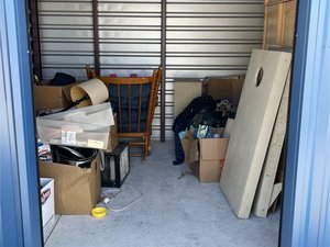10 x 10 storage unit in Amelia, OH