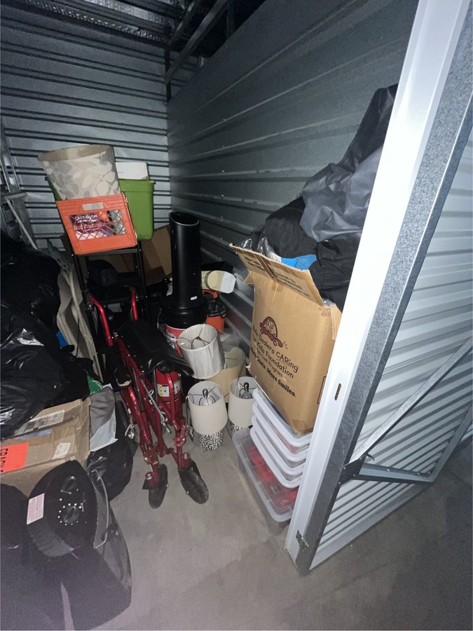 5 x 10 storage unit in Philadelphia, PA