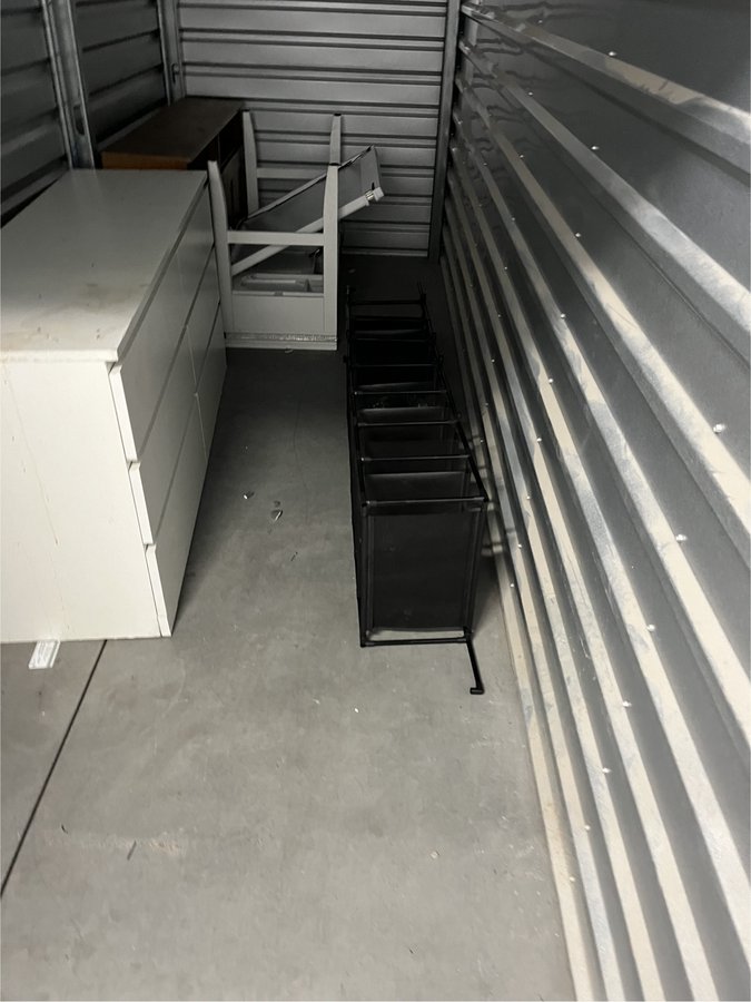 5 x 15 storage unit in Philadelphia, PA