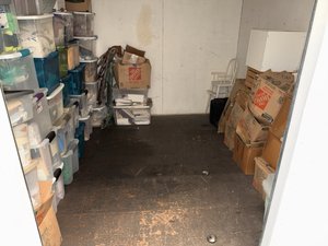 10 x 10 storage unit in Huntington Beach, CA