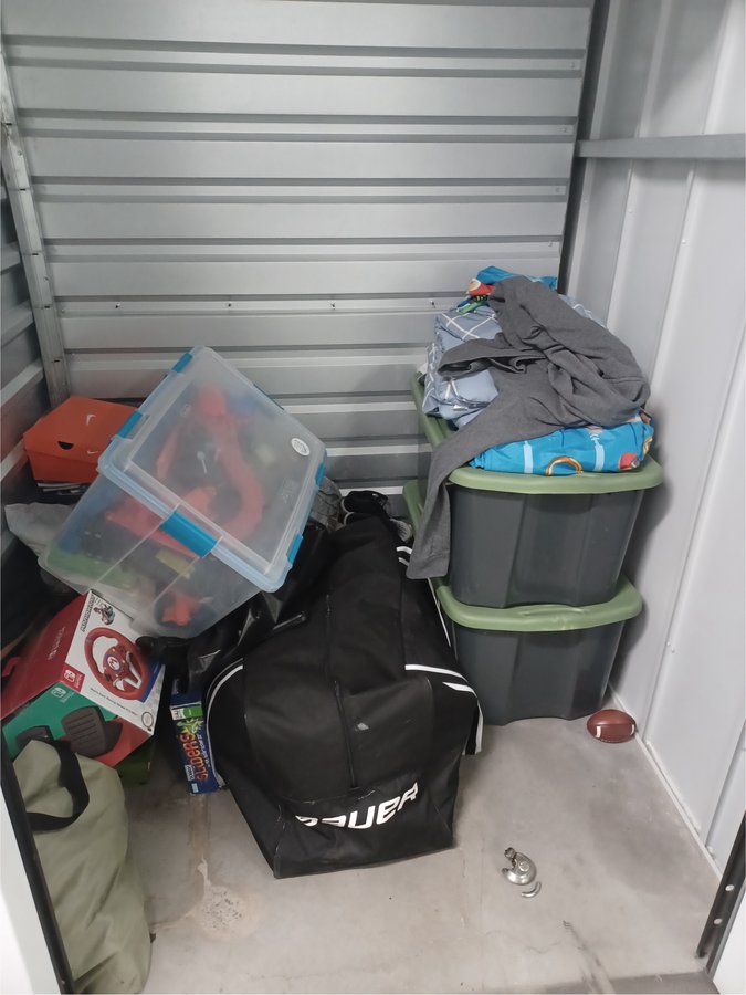 5 x 5 storage unit in Reno, NV