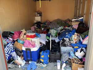 10 x 15 storage unit in Fountain Valley, CA