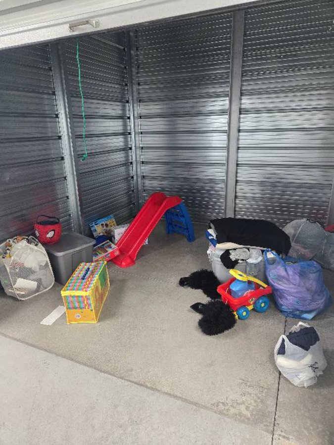 10 x 10 storage unit in Sandston, VA