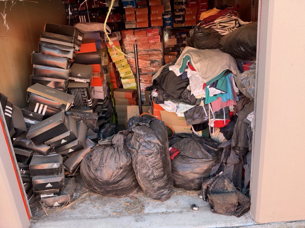 10 x 15 storage unit in Fountain Valley, CA
