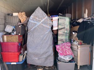 10 x 20 storage unit in Huntington Beach, CA