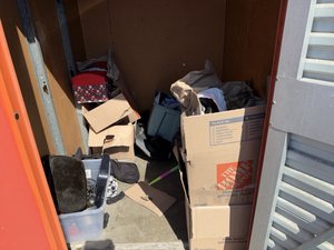 5 x 6 storage unit in Huntington Beach, CA