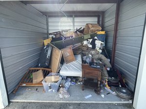 10 x 12 storage unit in Amelia, OH