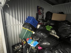 10 x 10 unit in Philadelphia