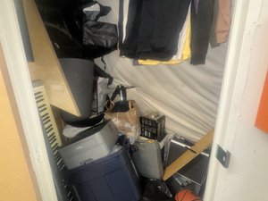 5 x 5 storage unit in West Hollywood, CA