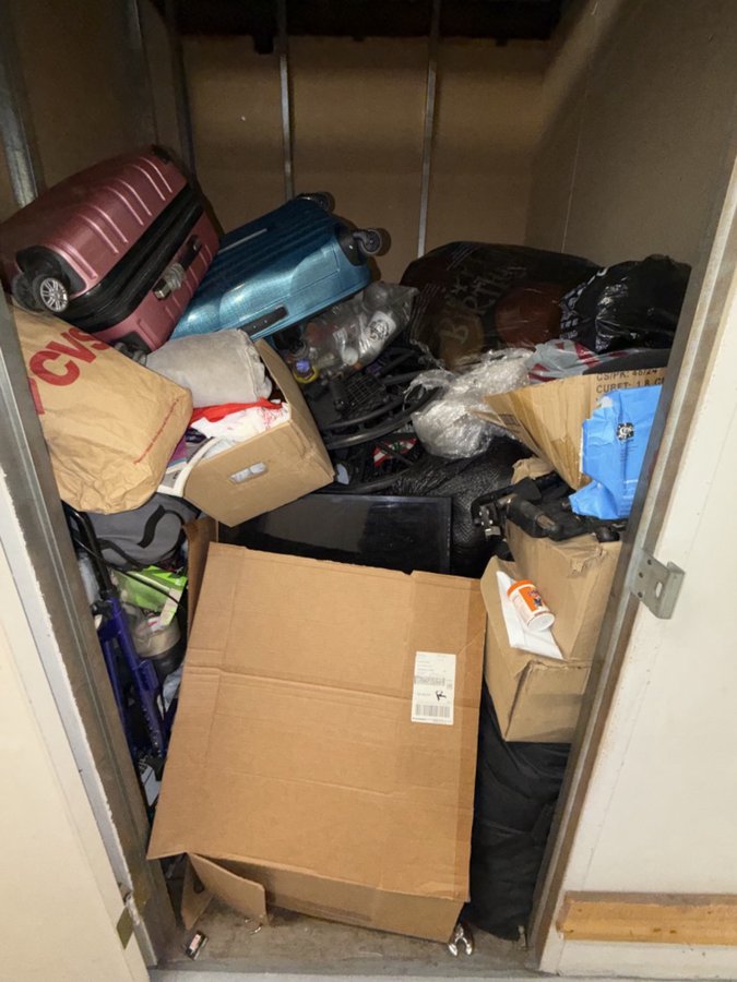 5 x 5 storage unit in West Hollywood, CA