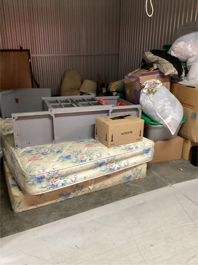 10 x 10 storage unit in Macon, GA