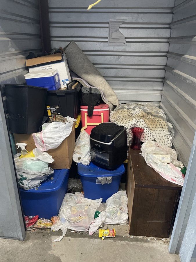 5 x 5 storage unit in Antioch, CA
