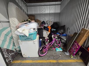 10 x 10 storage unit in Minneapolis, MN