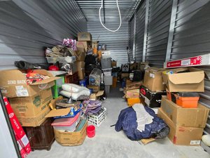 10 x 20 storage unit in Glendale, AZ