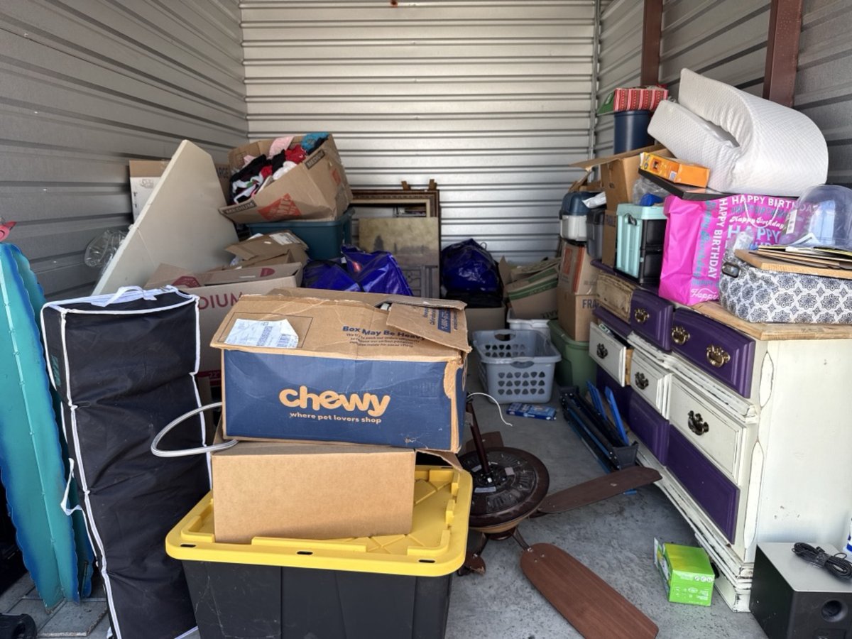 10 x 15 storage unit in Midlothian, TX