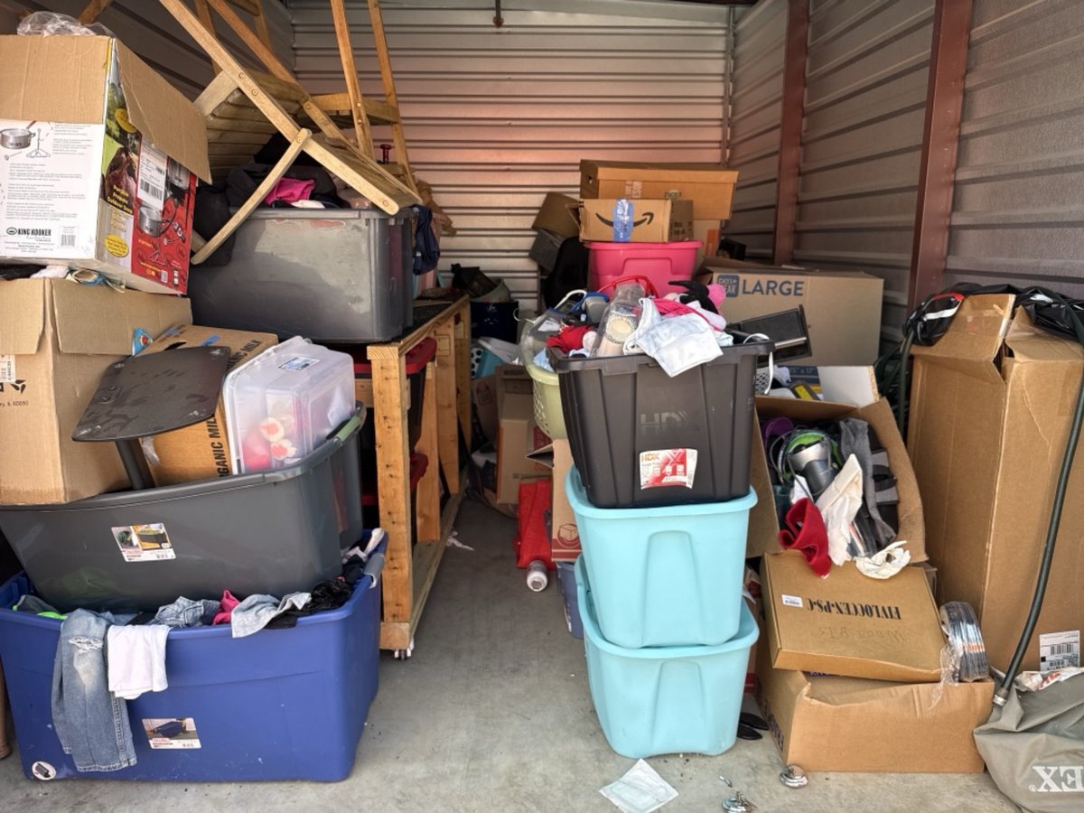10 x 15 storage unit in Midlothian, TX
