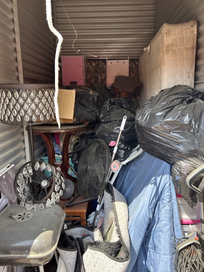 5 x 10 storage unit in Arlington, TX