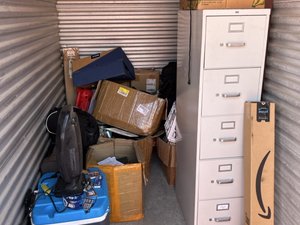 5 x 10 storage unit in Arlington, TX