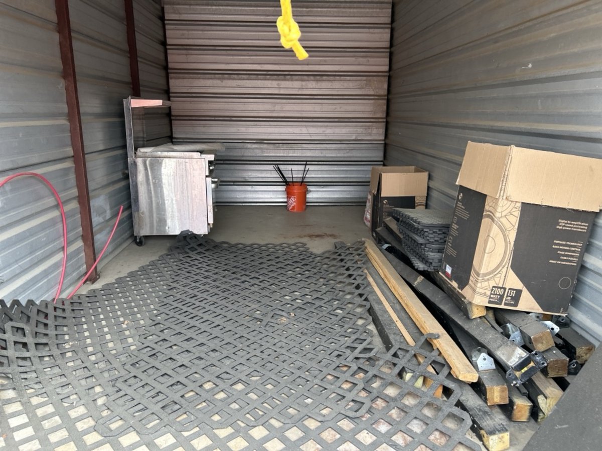 10 x 20 storage unit in Fort Worth, TX