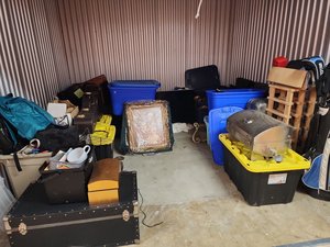 10 x 10 storage unit in Dallas, TX