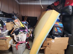 10 x 10 storage unit in Dallas, TX