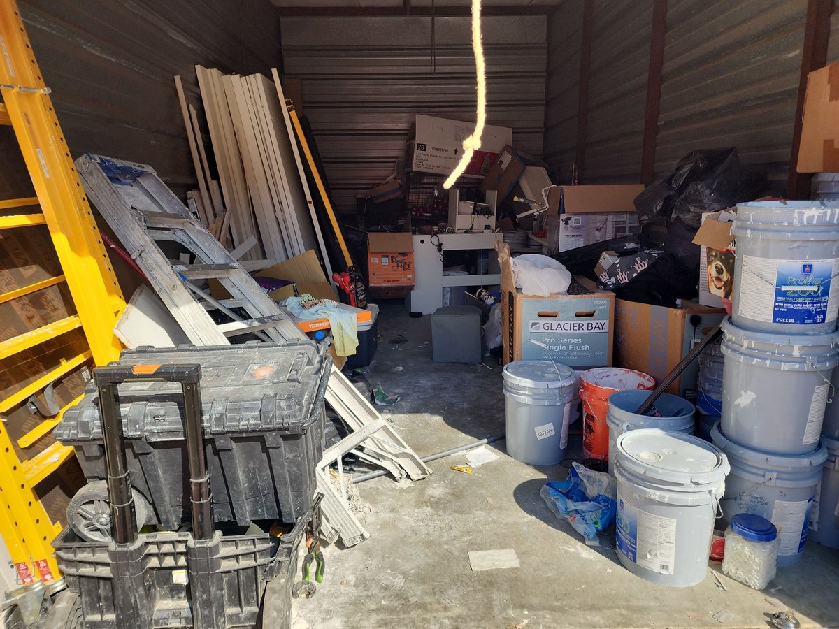 10 x 20 storage unit in Garland, TX