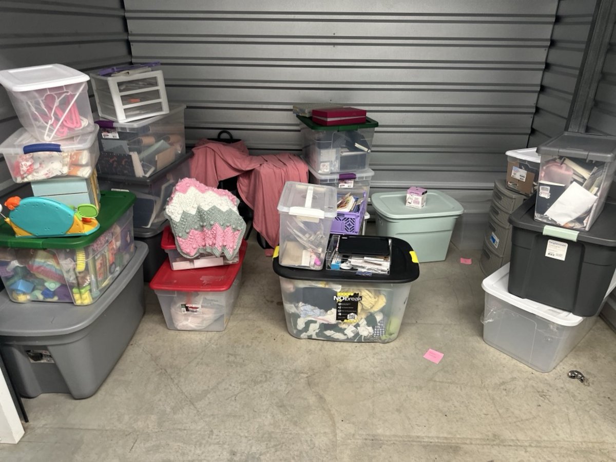 10 x 7 storage unit in Atlanta, GA