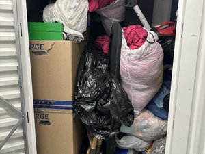 5 x 10 storage unit in Atlanta, GA