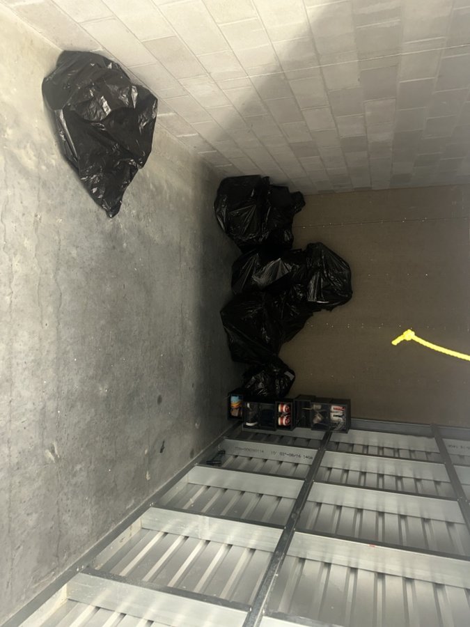 10 x 15 storage unit in Atlanta, GA