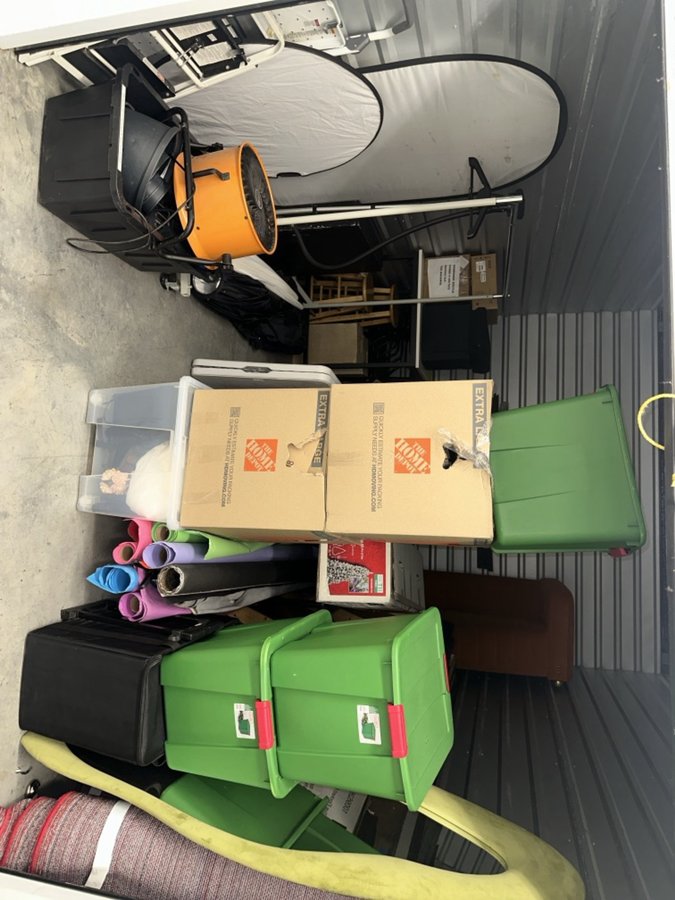 10 x 15 storage unit in Atlanta, GA
