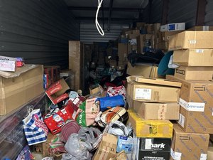 10 x 30 storage unit in Pantego, TX