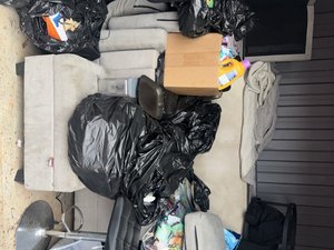 10 x 10 storage unit in Atlanta, GA